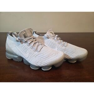 Share Size 7.5 - Womens Nike Air VaporMax 2021 Flyknit White Pure Platinum